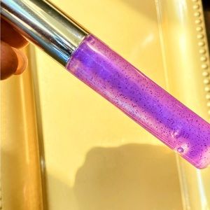 Sheer Purple Tint Lipgloss👄 Her name is “Party Purple”